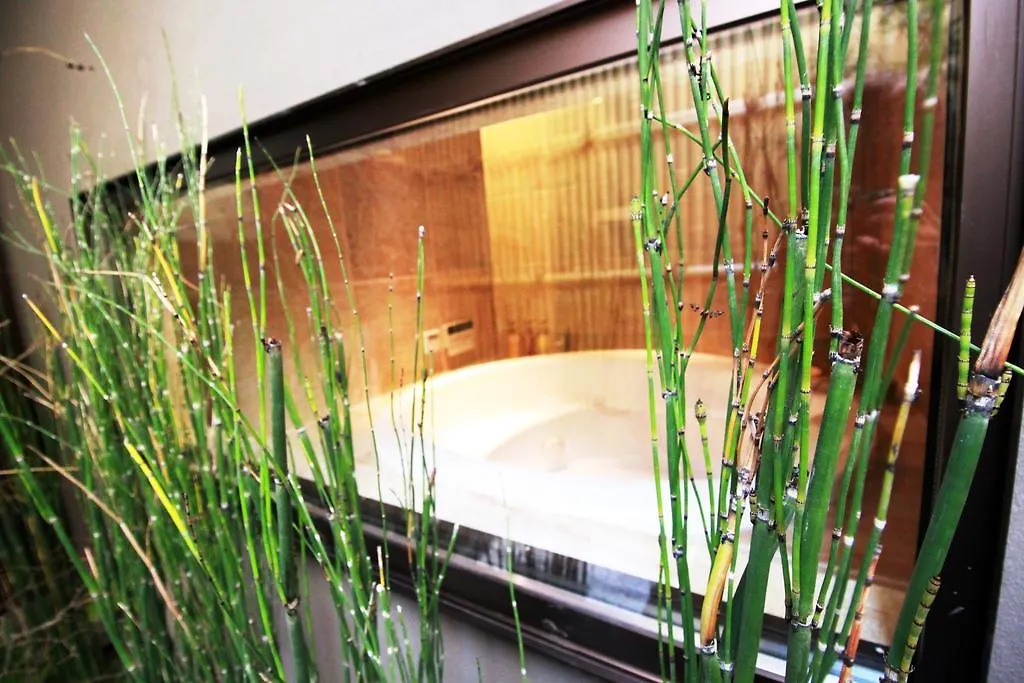 Hosta Nijo Sen Holiday home Kyoto