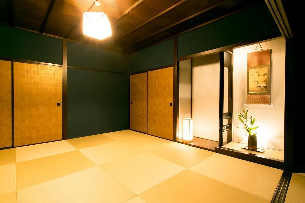 Hosta Nijo Sen Holiday home Kyoto