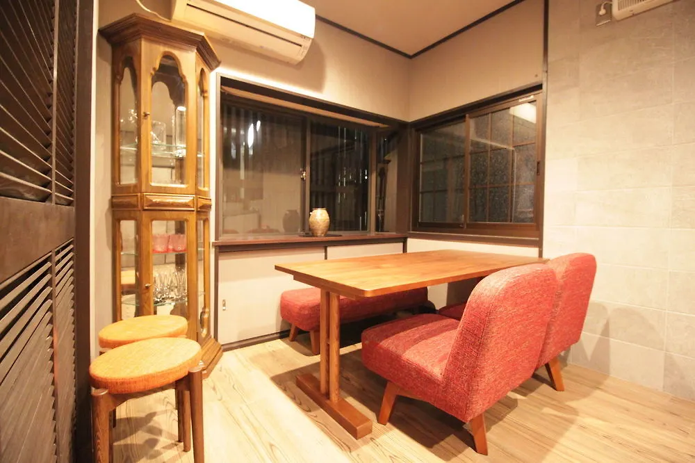 Hosta Nijo Sen Holiday home Kyoto