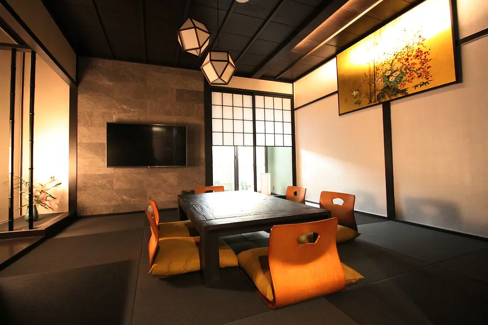 Hosta Nijo Sen Holiday home Kyoto
